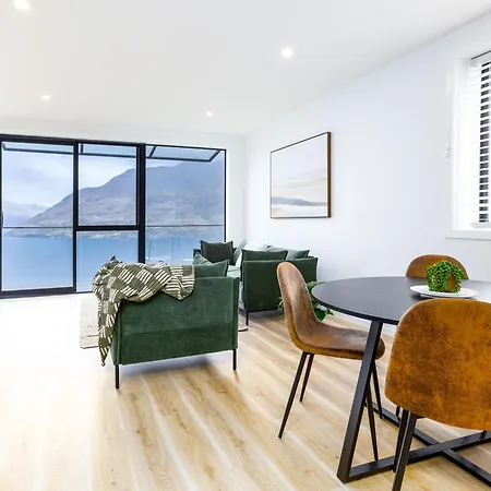 Lakeview Escape Fernhill Retreat